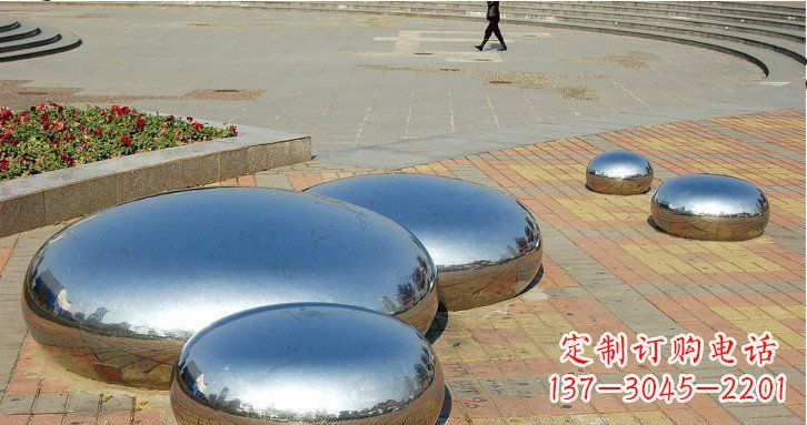 威海镜面不锈钢水滴雕塑