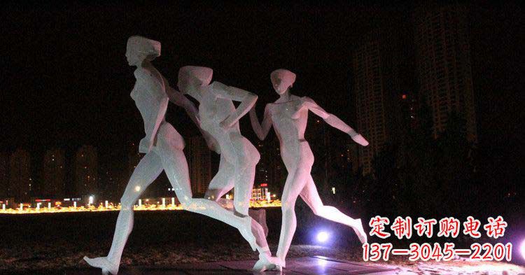 威海广场不锈钢跑步的女孩雕塑