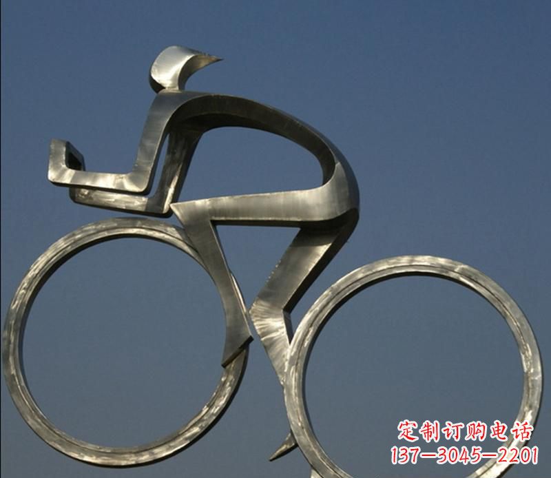 威海广场不锈钢骑自行车摆件雕塑