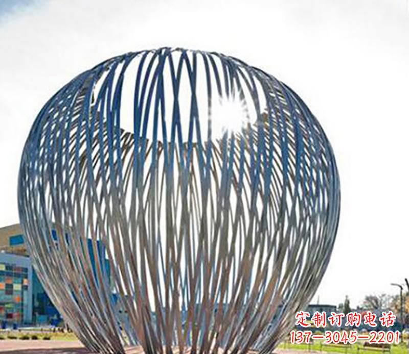 威海中领雕塑|铸就不锈钢树叶风雕塑