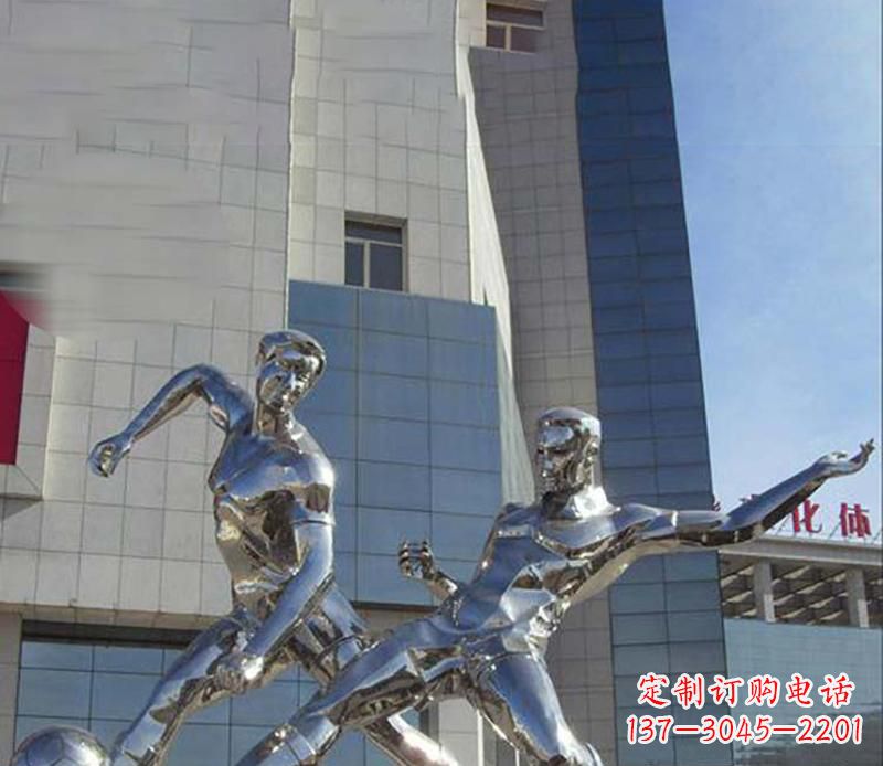 威海中领雕塑:专业的足球运动雕塑定制