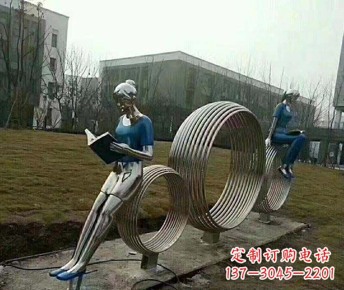 威海环绕书香之美的不锈钢圆环雕塑