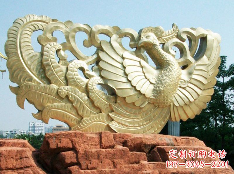 威海欣赏瑰丽的凤凰铜雕