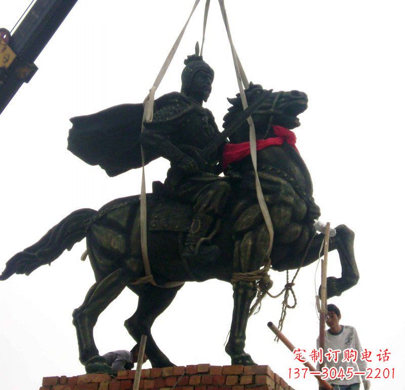 威海仰望古代将军,来一场跨越时空的雕塑之旅