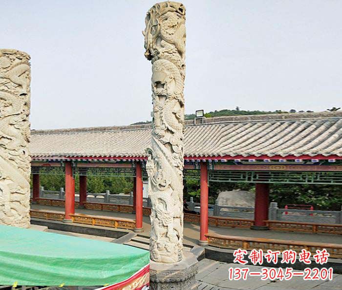 威海雕刻精致的大理石龙柱石雕