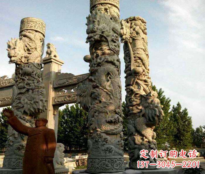 威海中领雕塑推出的震撼龙柱大理石雕,是一种典…