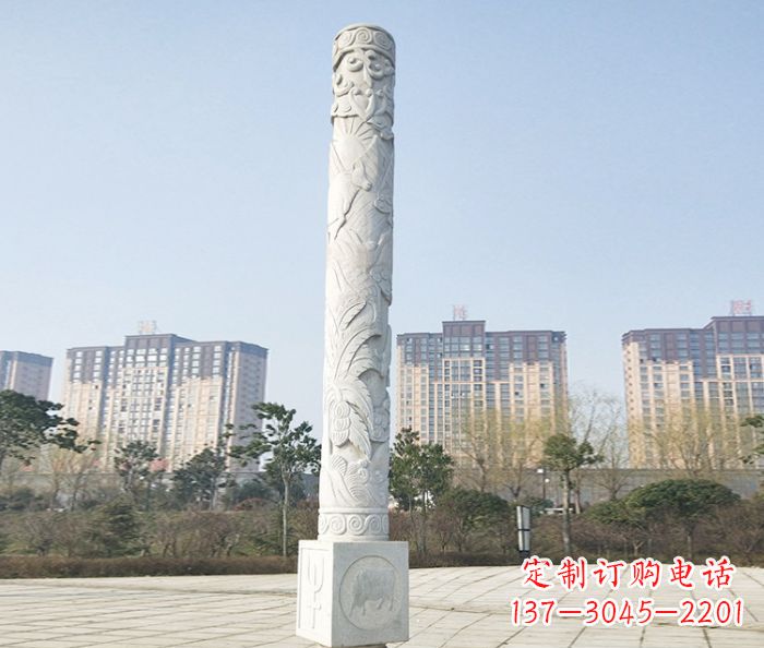 威海真实而细腻的大理石龙柱石雕
