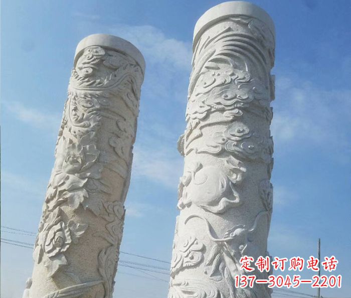 威海艺术化的广场龙柱石雕