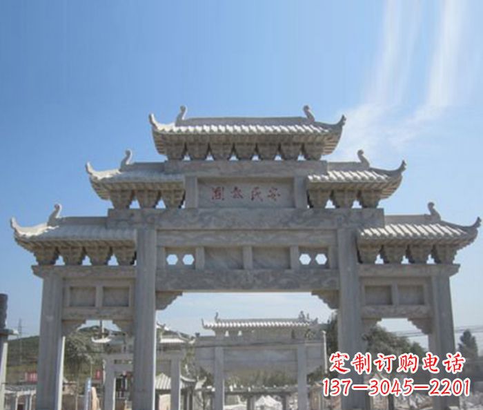 威海三门石雕牌坊精美雕塑