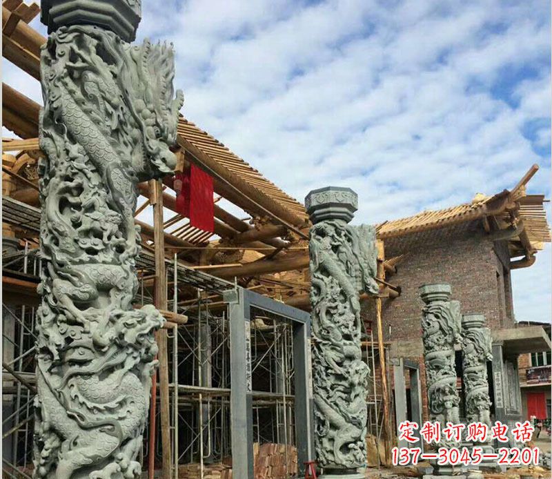 威海高雅大气的龙柱石雕
