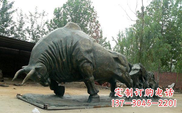 威海新中国拓荒牛铜雕,传承中国传统文化