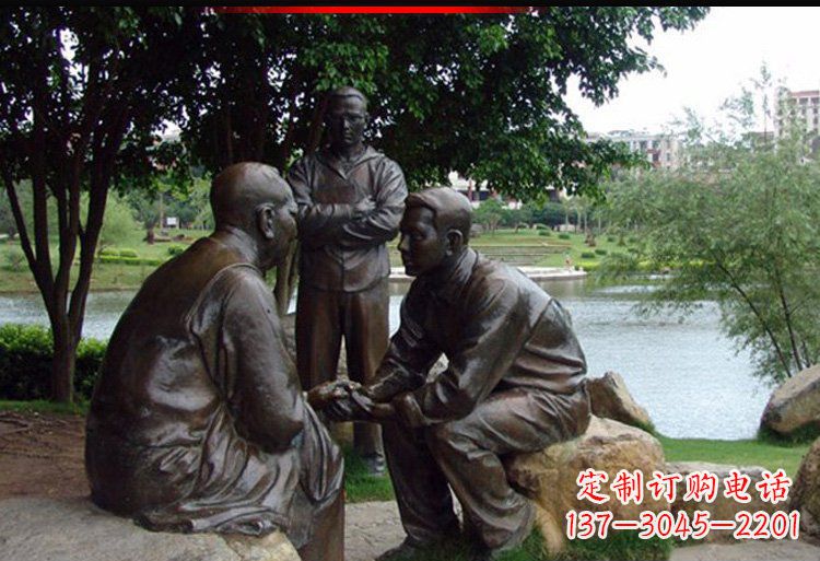 威海中领雕塑:精美老人雕塑