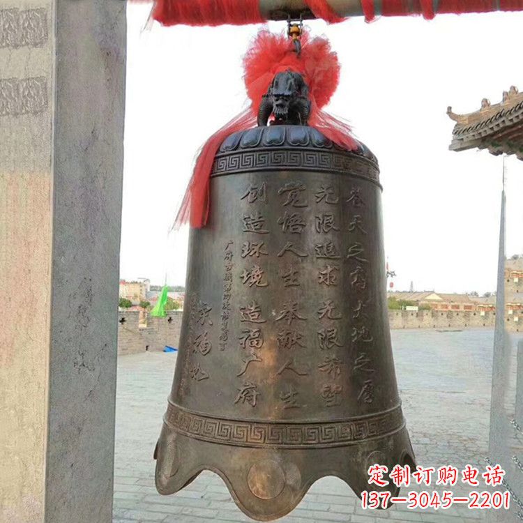 威海传承经典律动热情——亿领中国领先的广场铜钟雕塑