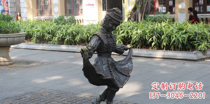 威海广场小女孩跳舞人物铜雕
