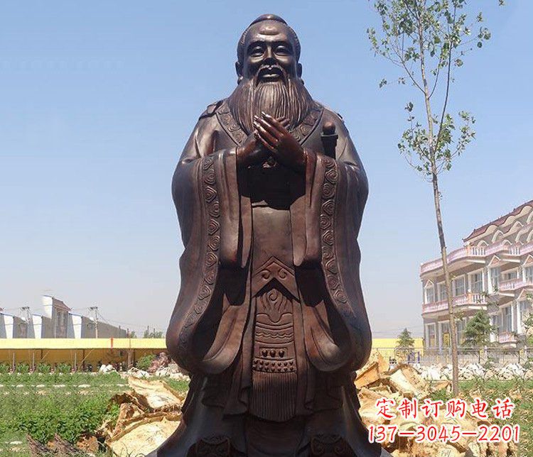 威海广场校园历史孔子人物铜雕像