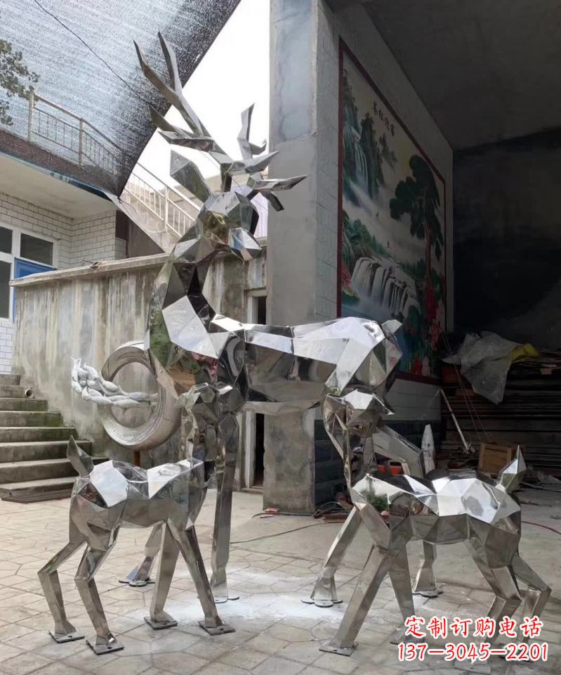 威海精致鹿形不锈钢雕塑