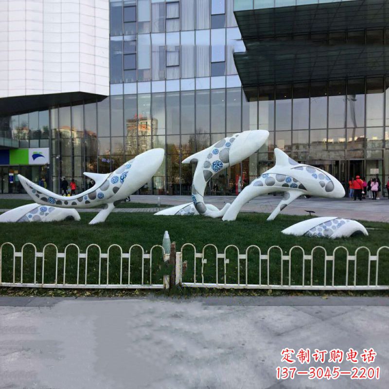 威海城市绿地观赏海豚雕塑