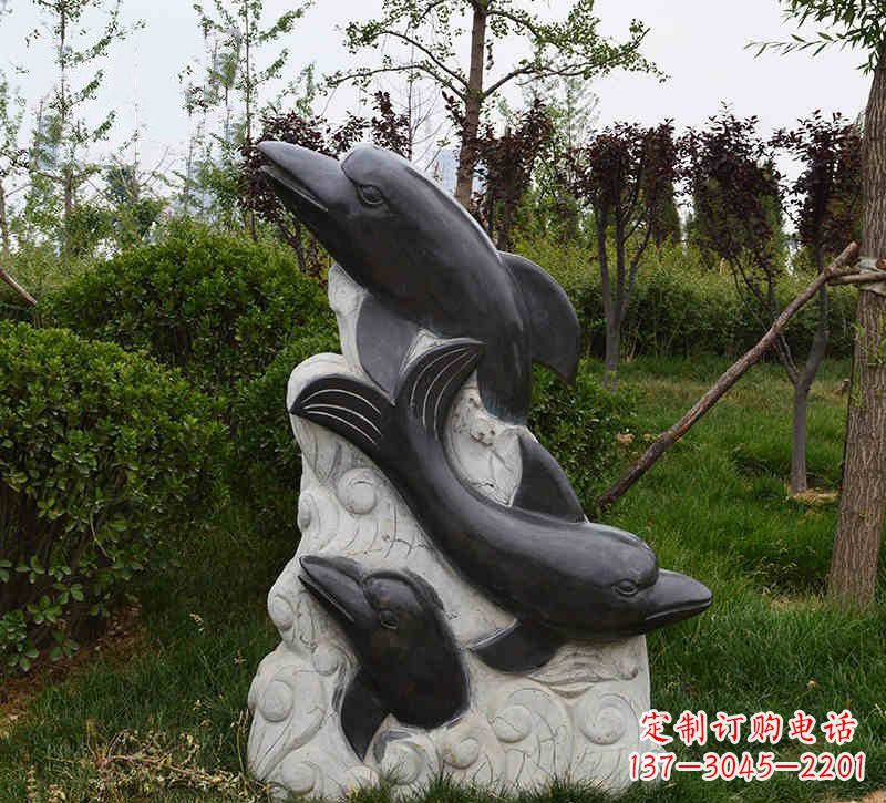 威海特色海豚雕塑,带您体验最真实的海洋梦想