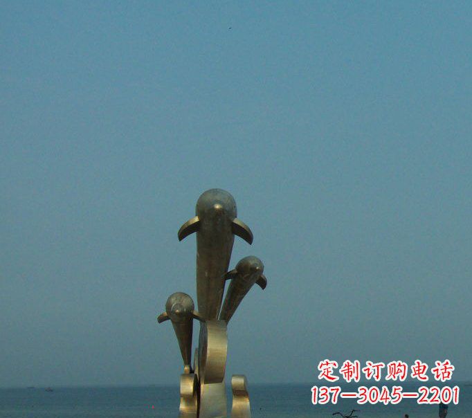 威海浪漫海豚艺术雕塑是中领雕塑为您量身定制的…