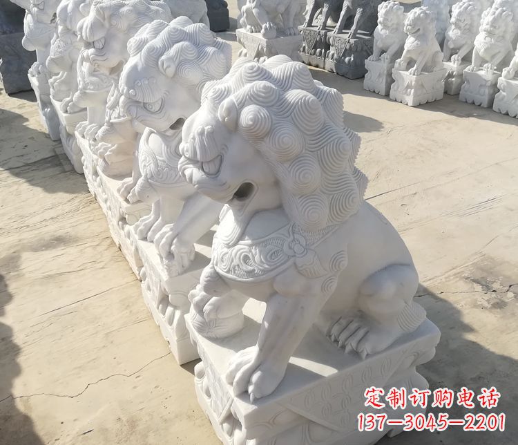 威海汉白玉踩球狮子门口招财镇宅石雕