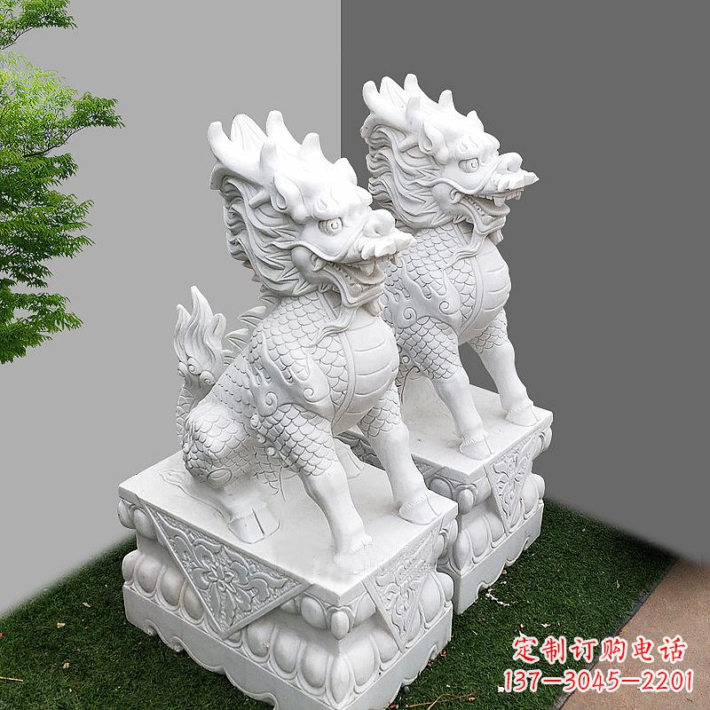 威海品质出众的汉白玉麒麟大门石雕塑