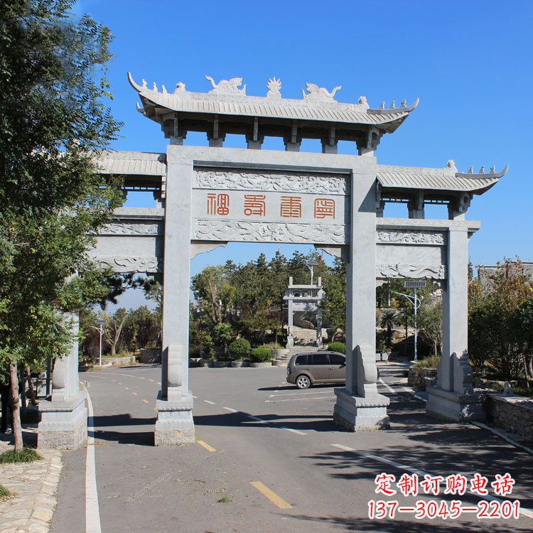 威海汉白玉景区入库石雕牌坊