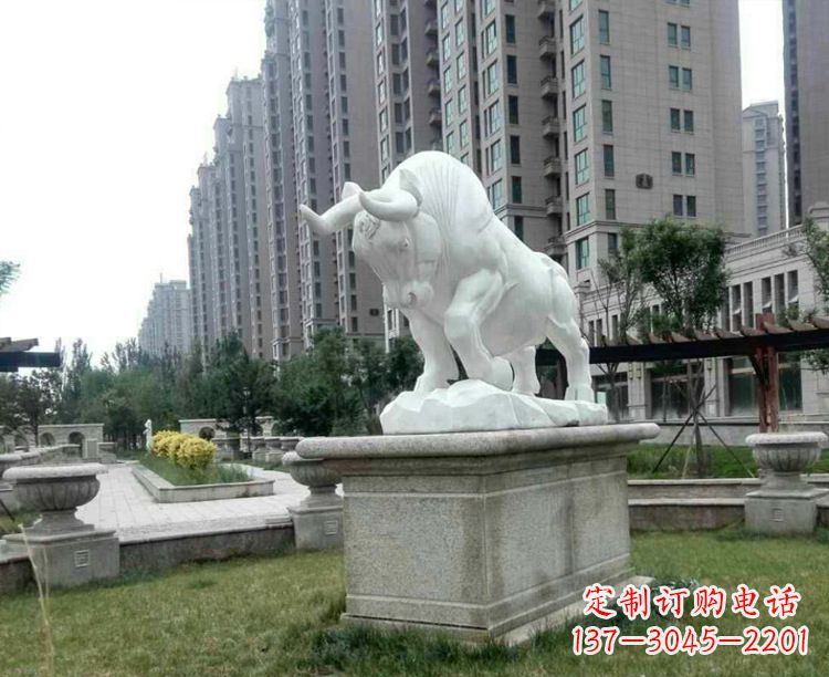 威海汉白玉开荒牛小区园林动物石雕