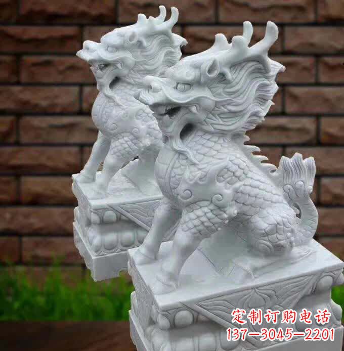威海汉白玉麒麟雕塑1