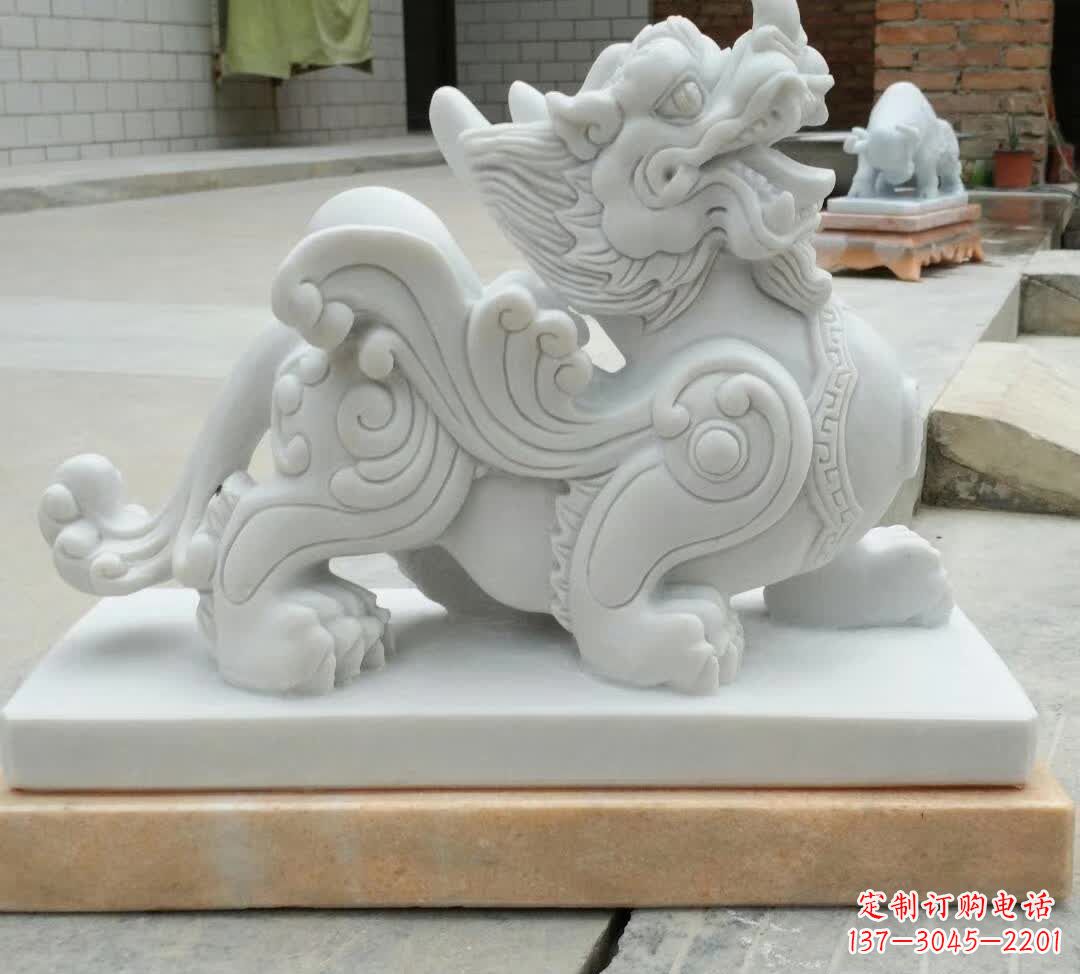 威海精美汉白玉貔貅雕塑