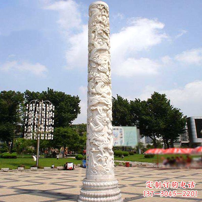威海汉白玉石雕刻龙柱是由中国领雕塑厂家定制的…