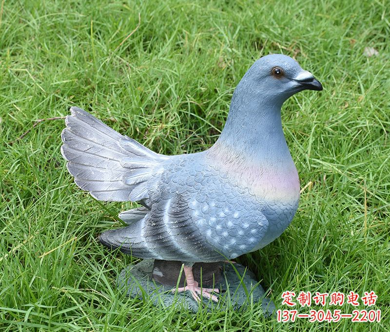 威海传递和平信息的和平鸽雕塑