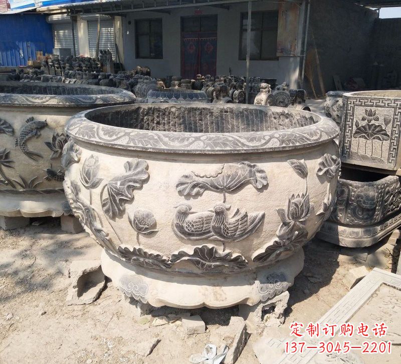 威海传统艺术、高雅精致,荷花鸳鸯石水缸精美雕塑