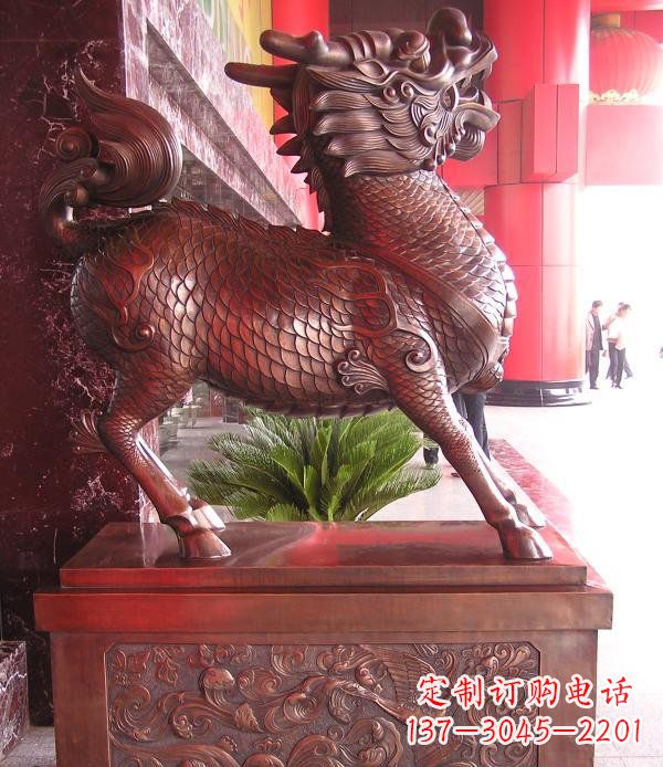 威海红铜麒麟神兽铜雕