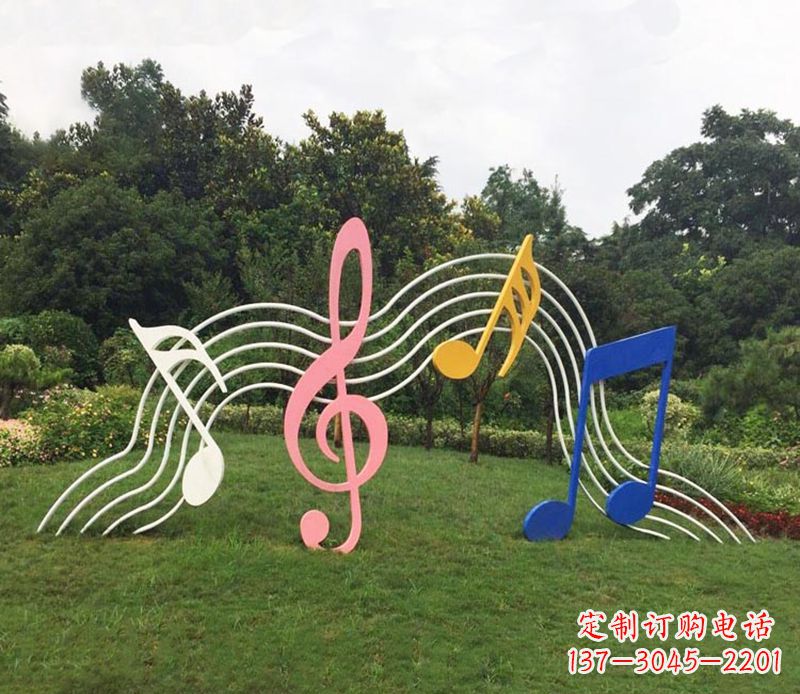 威海领雕塑:外观精美的不锈钢音符雕塑