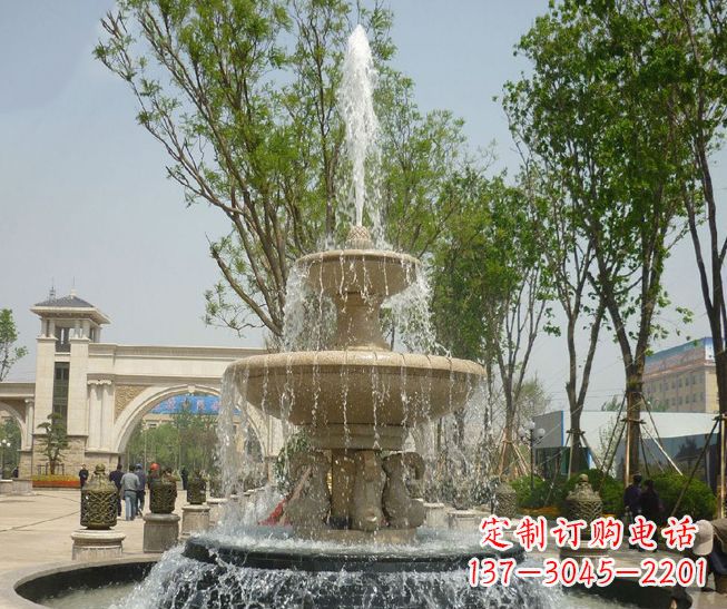 威海精美多层喷泉雕塑,营造出优美水乐园