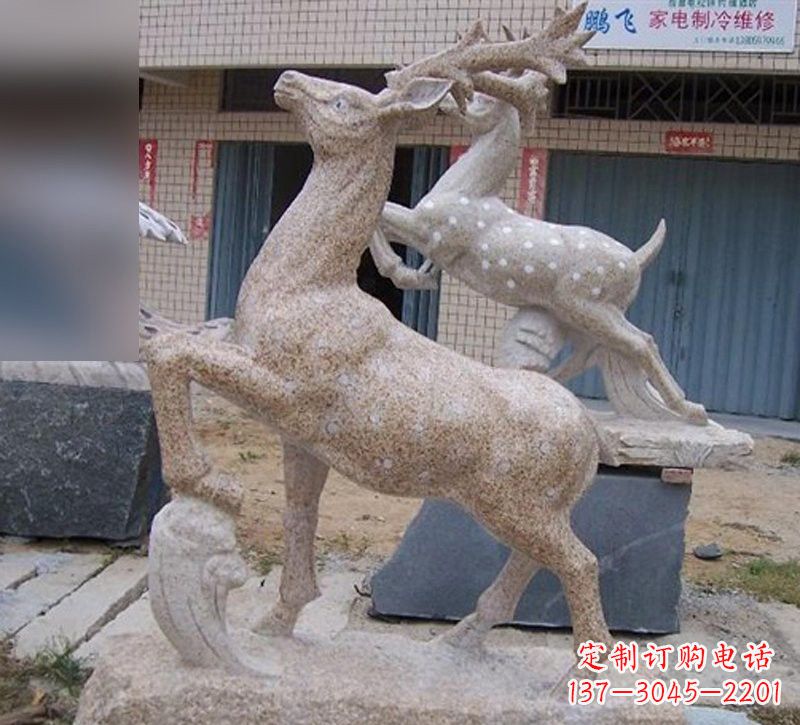 威海花岗岩梅花鹿雕塑,象征着美丽的永恒