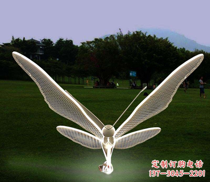 威海花园户外不锈钢照明蝴蝶雕塑