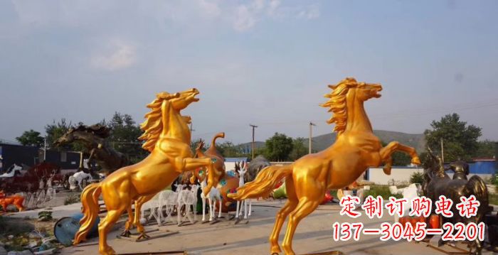 威海黄铜色奔马铜雕