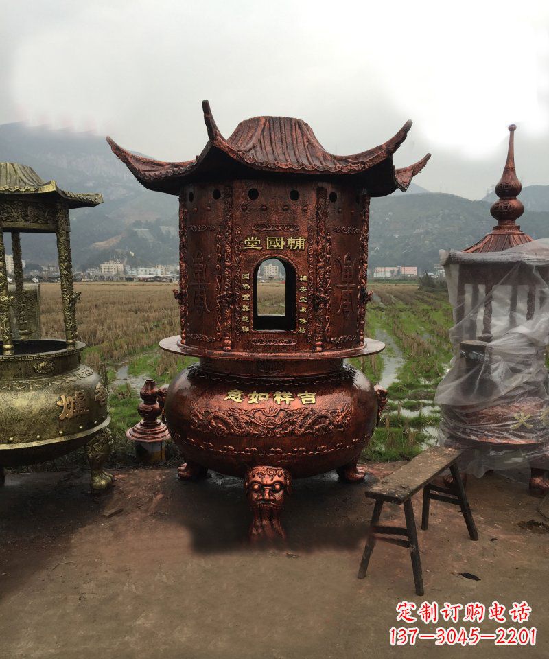 威海锻铜吉祥如意香炉雕塑