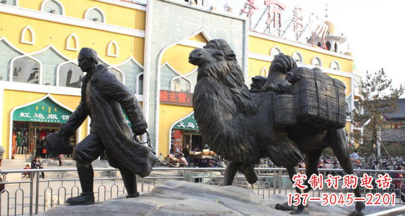 威海骆驼铜雕,让新疆风情永传