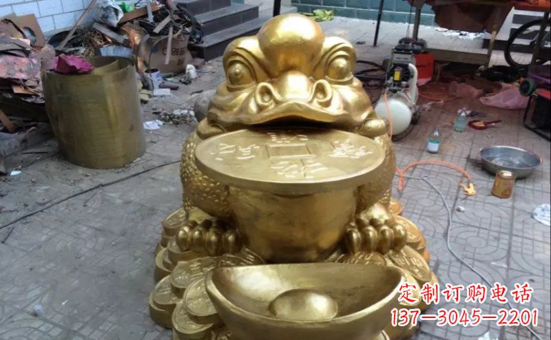 威海铜质金蟾招财动物雕塑