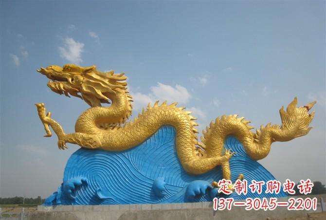 威海金雕之王——中领雕塑龙雕塑