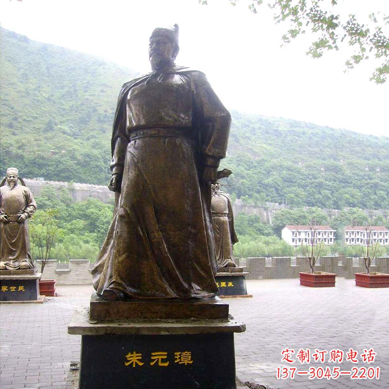 威海传承古代荣耀，朱元璋帝王铜雕塑像