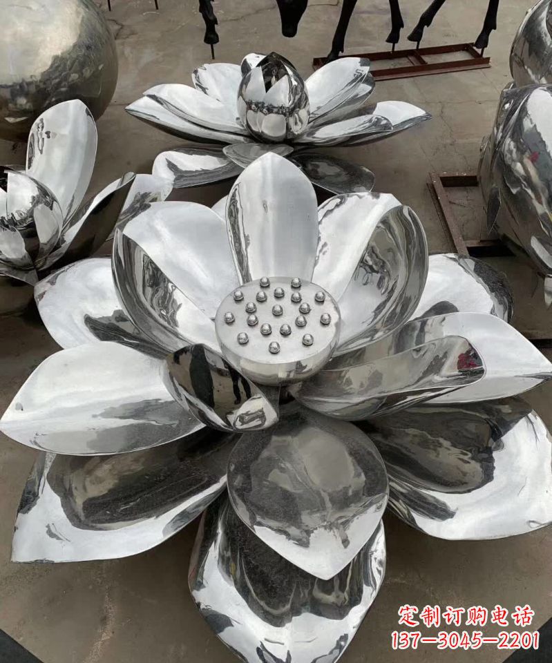 威海精美不锈钢荷花雕塑,点亮你的家园
