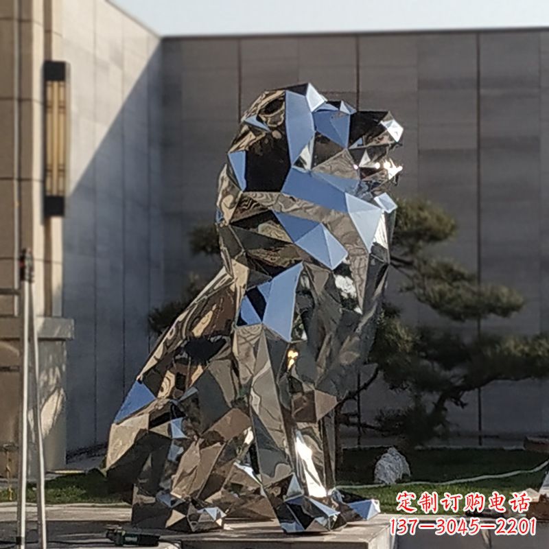 威海现代狮子雕塑,金属时尚与艺术完美结合
