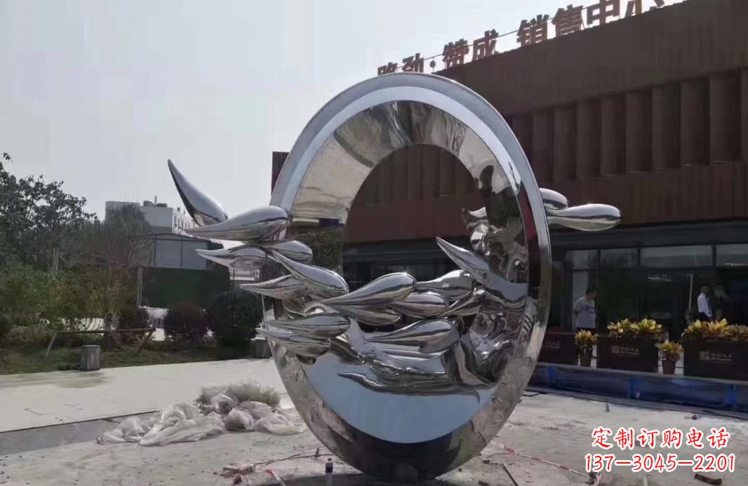 威海艺术级镜面不锈钢龙雕塑