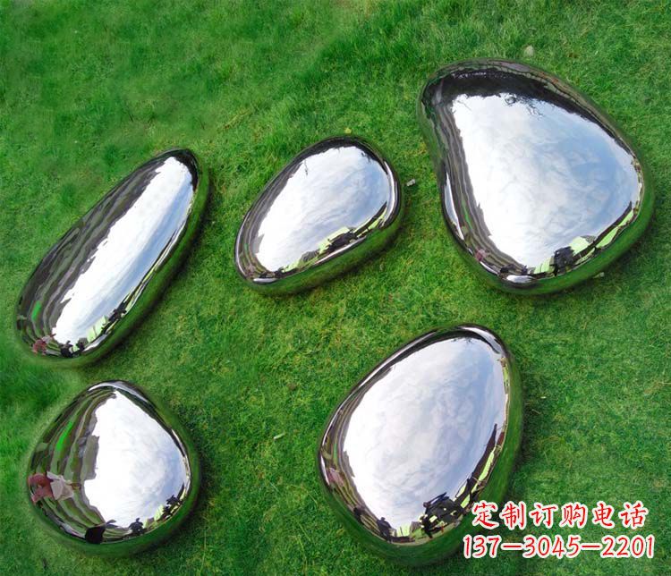 威海简约而优雅的镜面不锈钢水滴雕塑