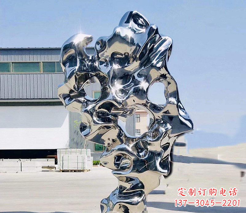 威海太湖石雕塑,完美结合不锈钢镜面
