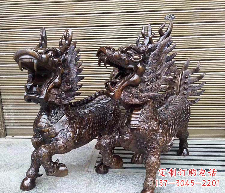 威海中领雕塑:专业定制酒店门口招财麒麟铜雕
