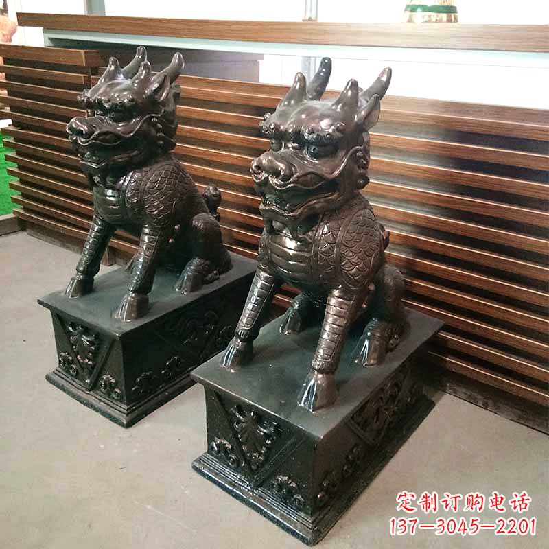 威海饰你家门口的瑞祥麒麟雕塑